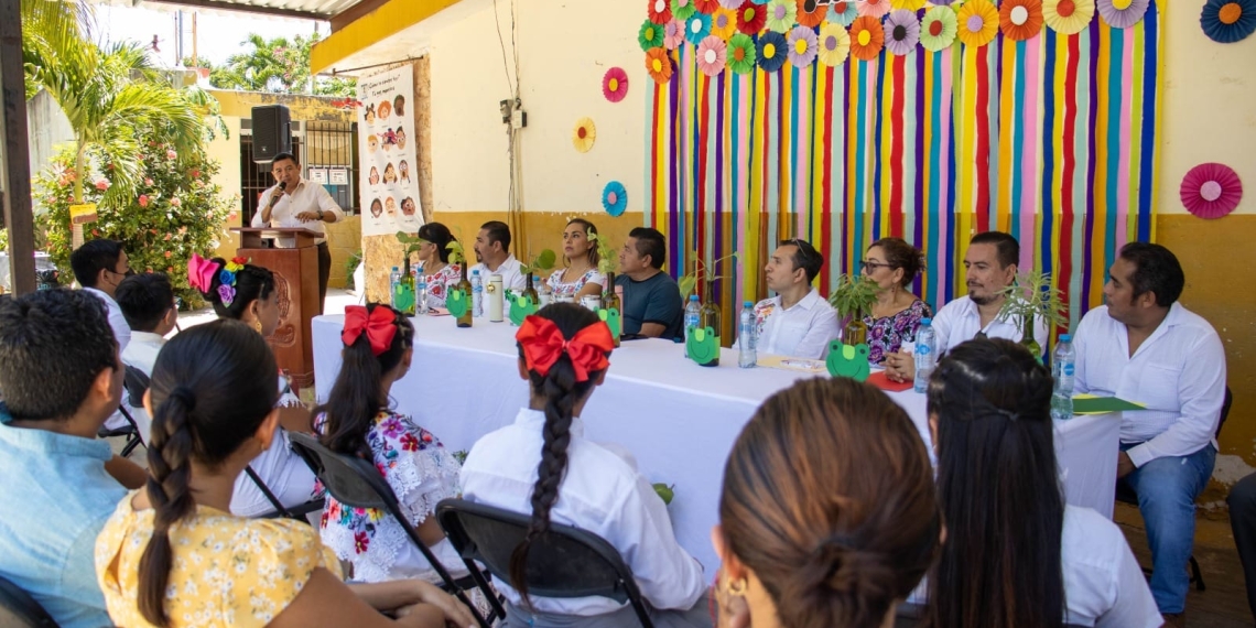 Ganadores de la Olimpiada del Conocimiento 2023 reciben motivación