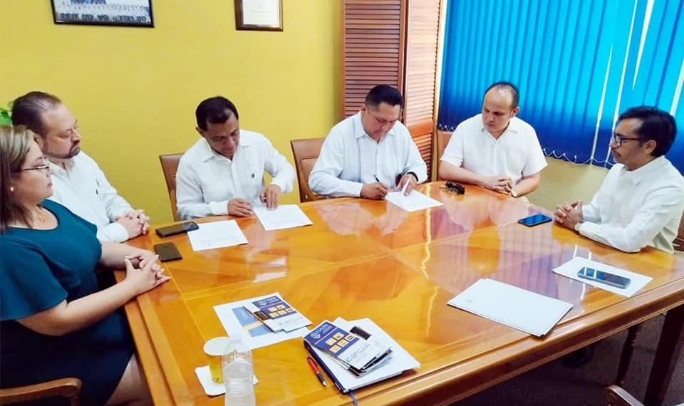 UADY y UTR firman convenio de colaboración