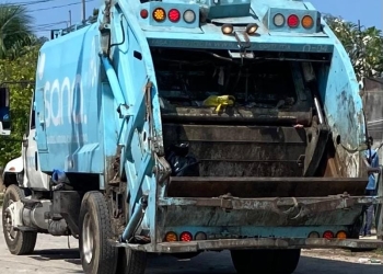 Habitantes de Umán se quejan de empresa de recolección de basura por manera de cobrar