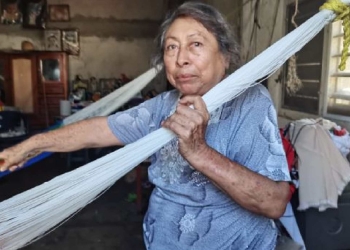 Abuelita sorprendida por ladrón mientras dormía en un predio de Nueva Yucalpetén