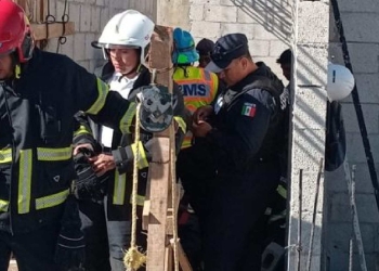 Albañil electrocutado en Chelem; esta tarde el hombre se encontraba laborando en un predio de ubicado en la calle 17 por 20 y 22 del mencionado puerto