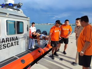 La evacuación médica se realizó a bordo de una embarcación en las cercanías de Isla Pérez, Yucatán