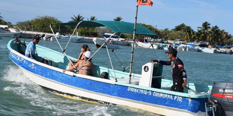 Satisfechos los lancheros de Chuburná con el éxito de los paseos turísticos en el periodo vacacional