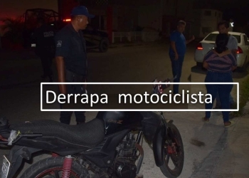 Motociclista veinteañero derrapa en puerto Progreso; el escenario fue la calle 27 por 54